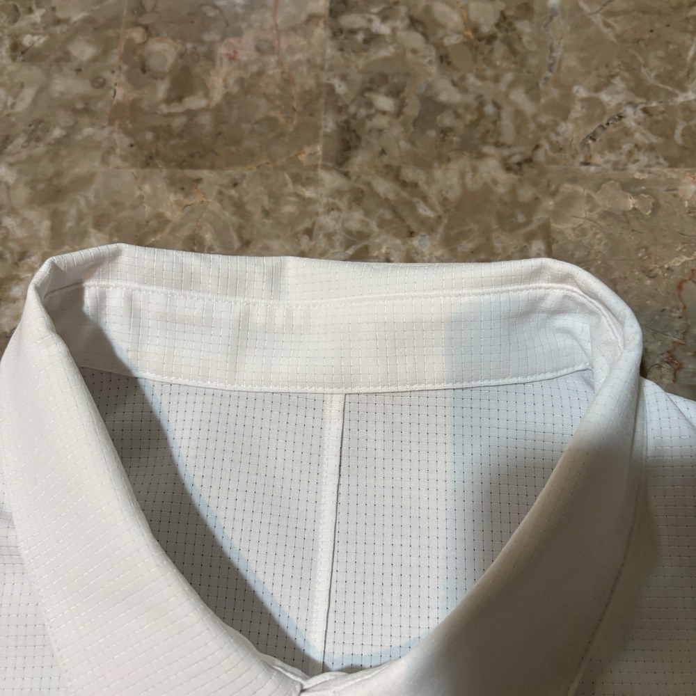 Lululemon Shirt Mens Large White Airing Easy Short Sleeve Button Summer - Picture 6 of 10